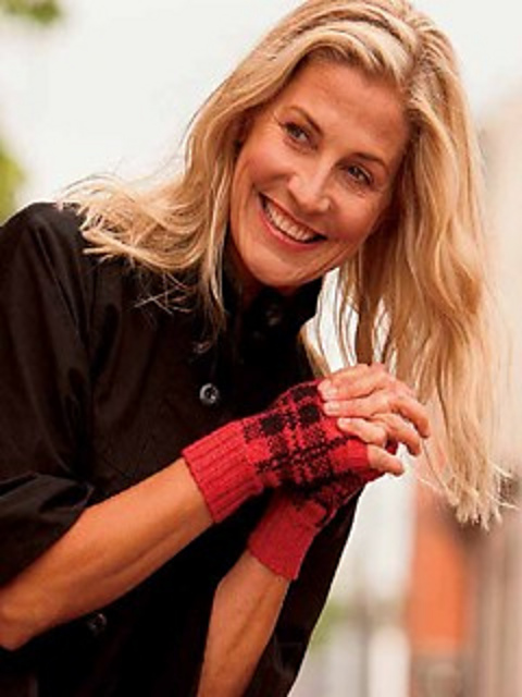 Tartan Mitts