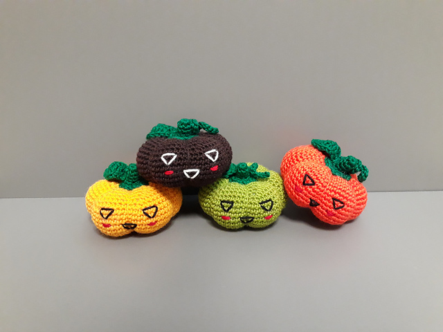 Amigurumi halloween pumpkin