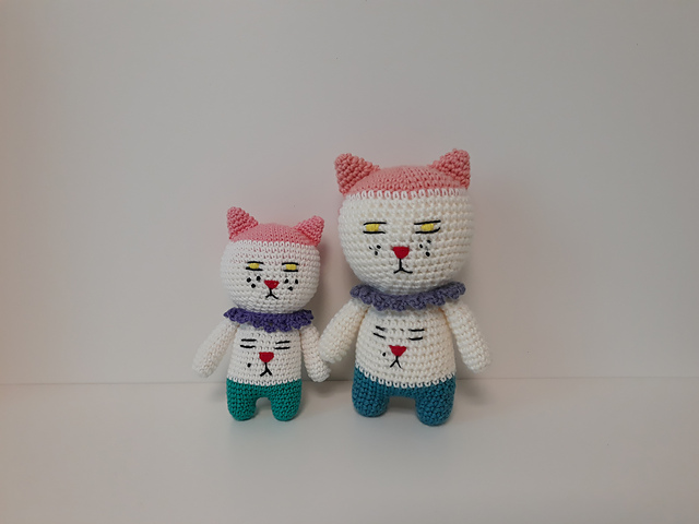 Amigurumi cat