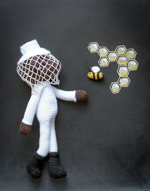 Bruno the Beekeeping Bear