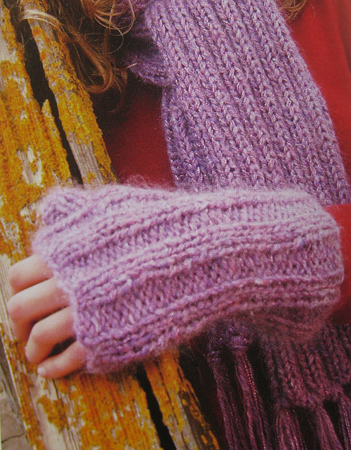 Ribby Wristwarmers