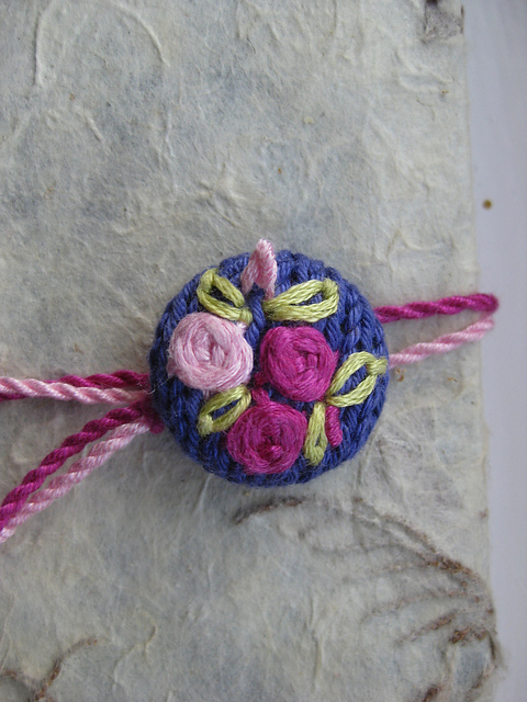 Rose Button Fastening