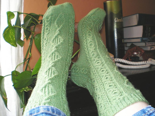 Aran Clog Socks