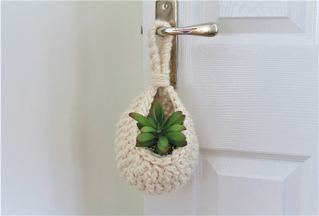 Chunky Hanging Basket