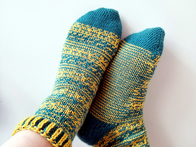 Country Road toe up socks