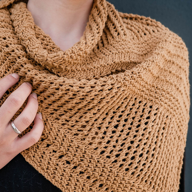 Coimbra Shawl