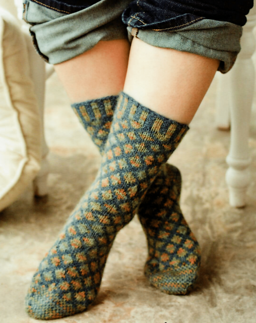 Stranded Lattice Socks