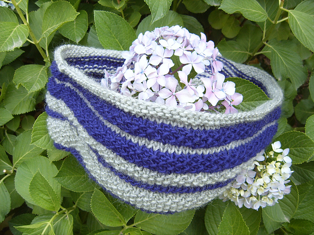 Two Tone Textured Cowl