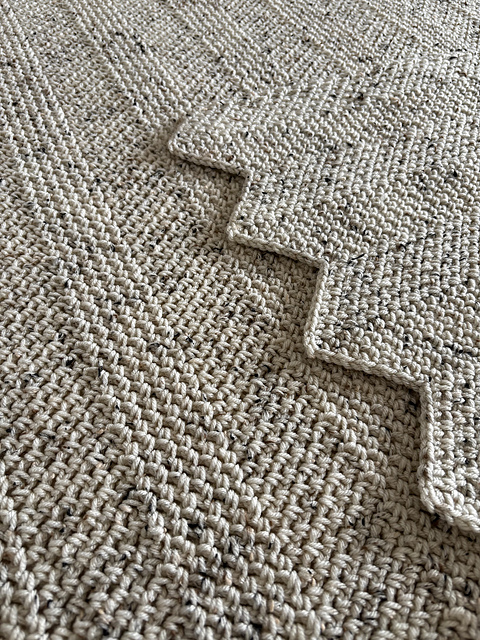Picket Fence Moss Stitch Chevron Throw