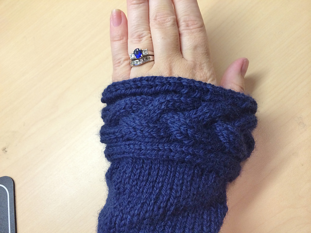 Ravelry: Outlander Cable Arm Warmers pattern by Scottish Princess