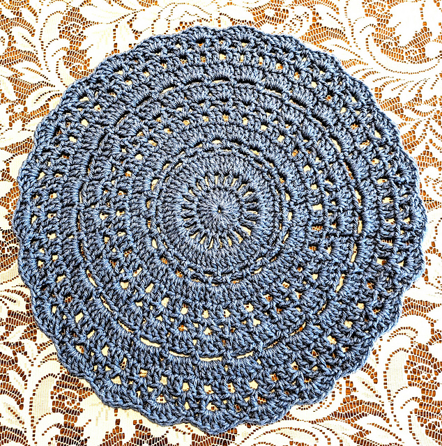 Scallop Mandala Placemat