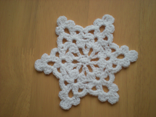 Easy to make Snowflake/ Star