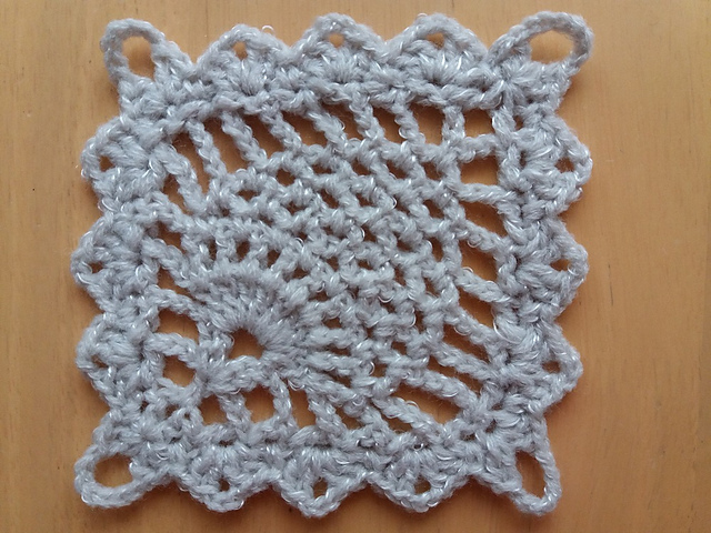 Pineapple Square Motif