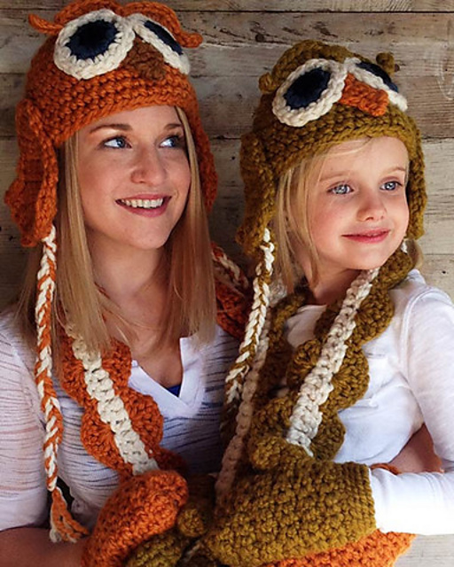 Hootin' Hat Set