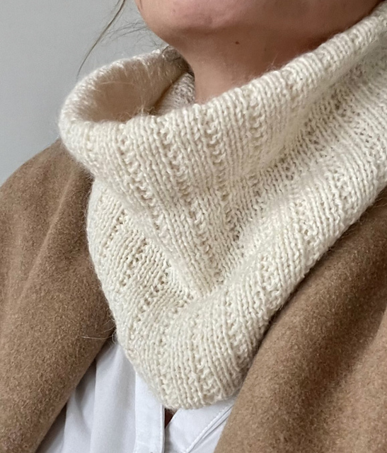 Jura Cowl