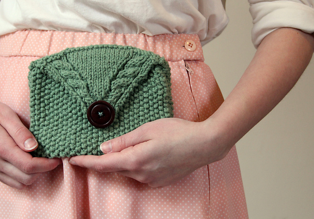 Libby's Seed and Cable Clutch
