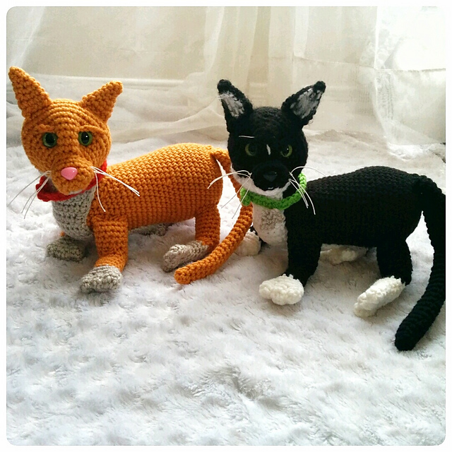 Ginger and Molly Kitty