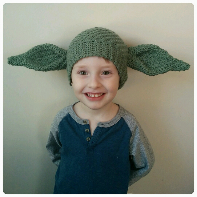 Ravelry: Textured Yoda Hat pattern by Lee Sartori