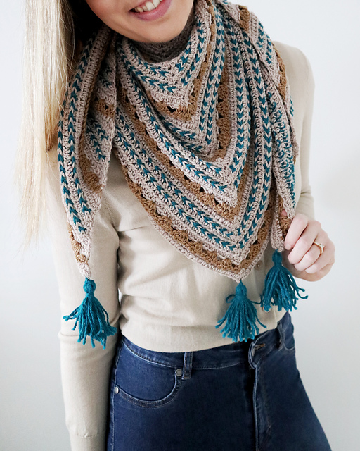 The Roseate Shawl