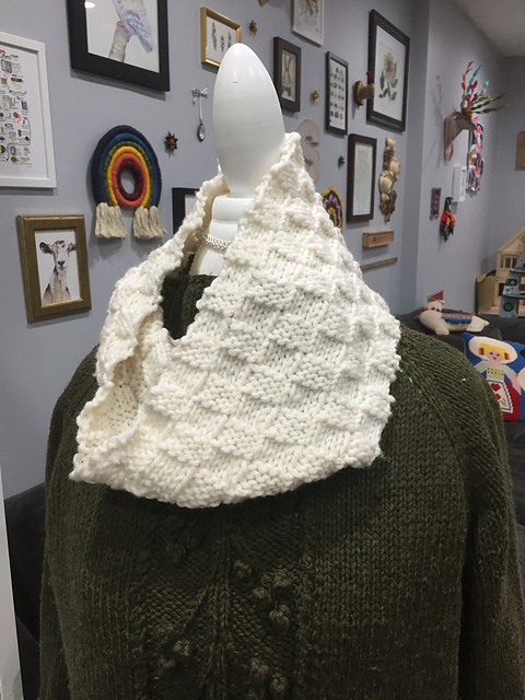 Beginner Basketweave Cowl