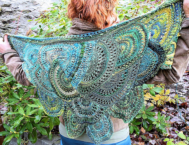 Peacock Furls Wrap
