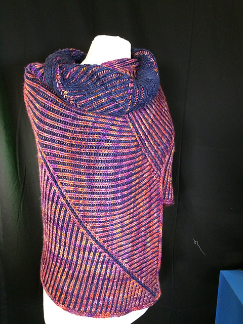 Ravelry: colorblock's Askews Me Shawl