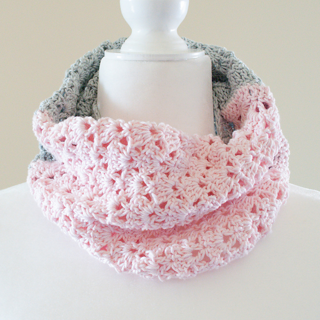 Sunny Spring Cowl