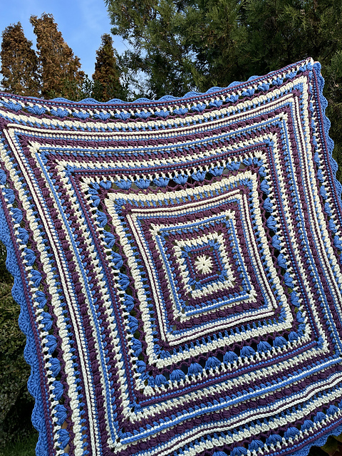 Flower Valley Blanket