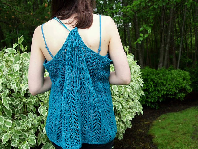 Effortless Lace Tank