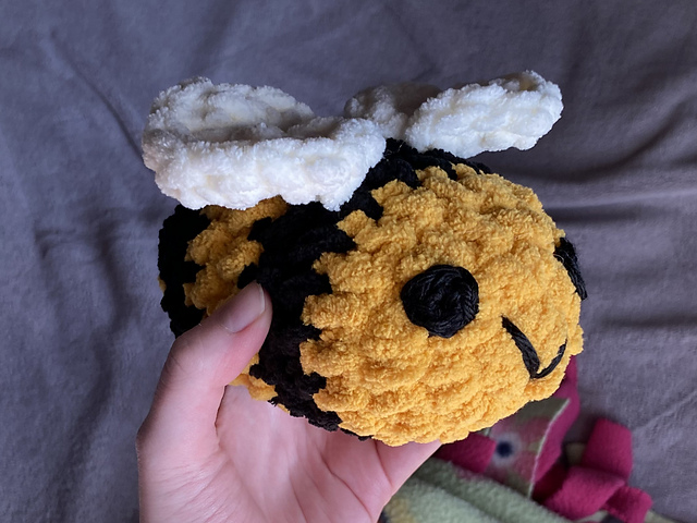 Mini Bumblebee Plushie