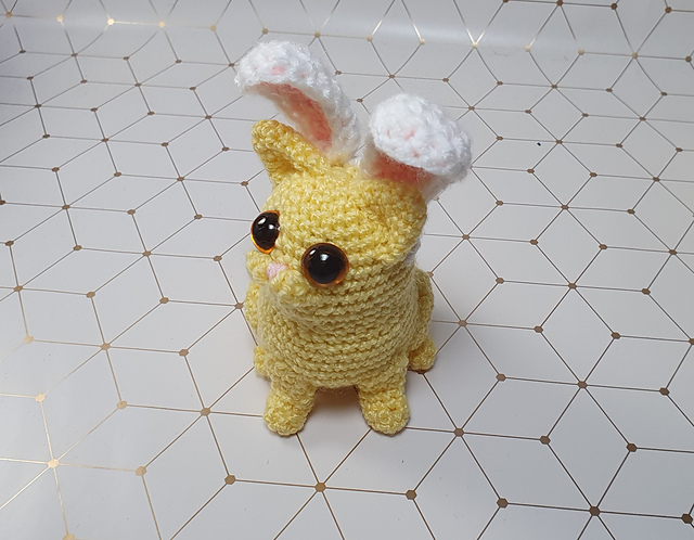 Easter Cat