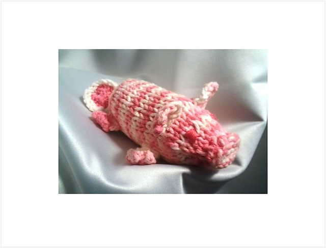 The Knitted Zoo - Pig