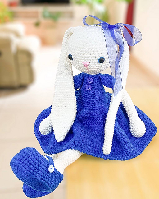 Bella the bunny