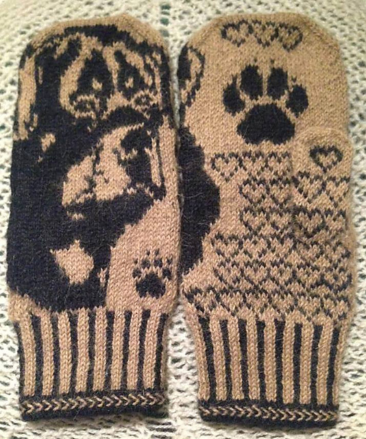 Rottweiler Mittens