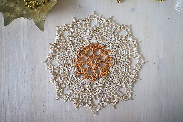 Berenika doily