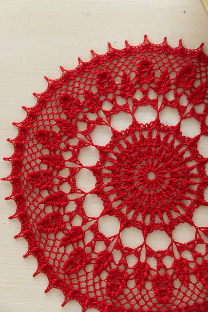 Leona doily