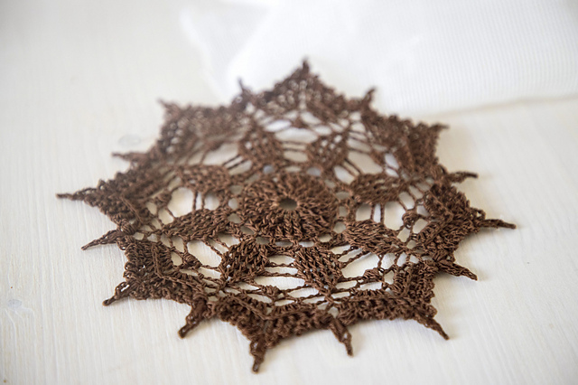 Lea doily