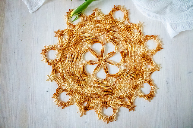 Eileen doily
