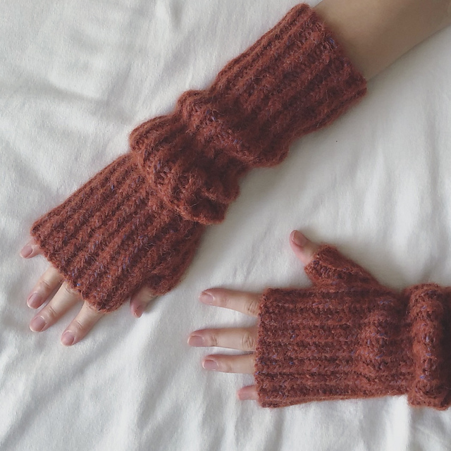 Bridge Arm Warmers