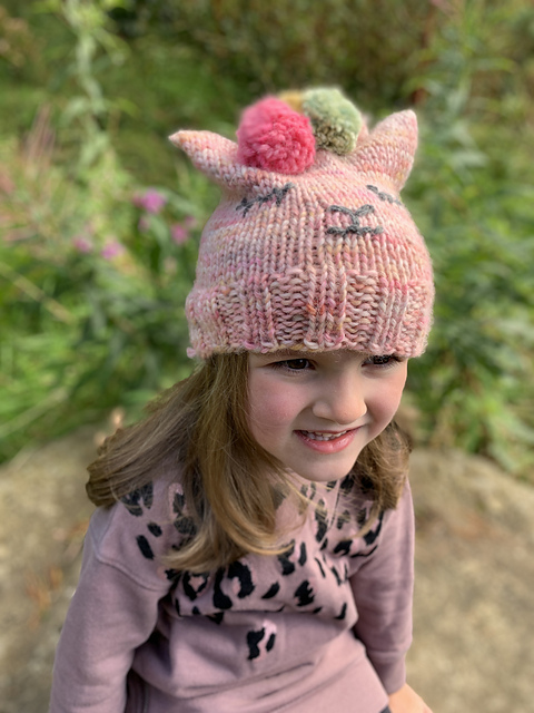 Alpaca Pom Pom Hat