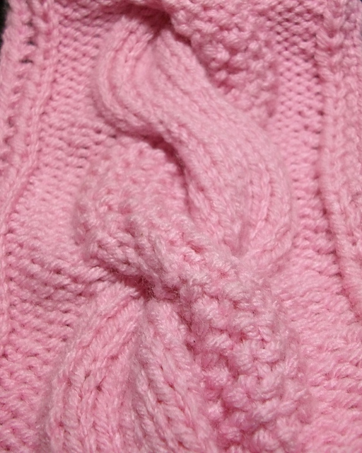 Knit Dueling Cable Ear Warmer