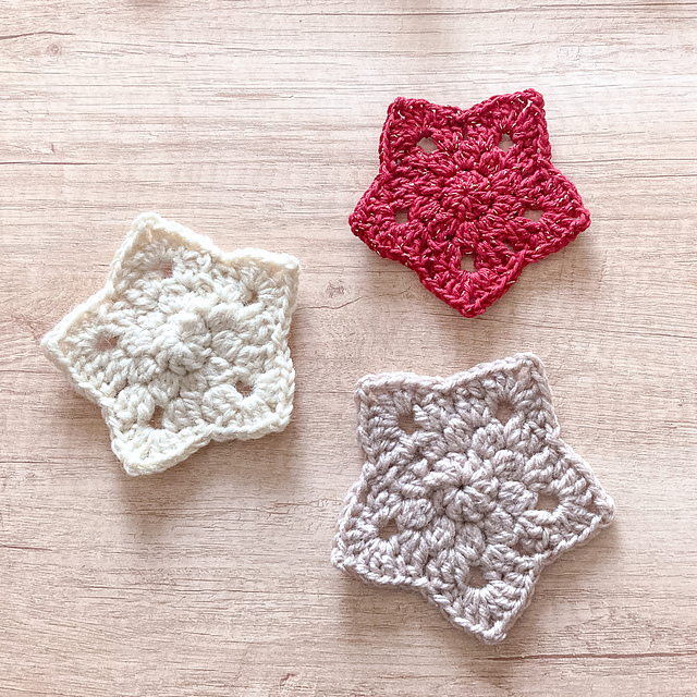 Star motif coaster
