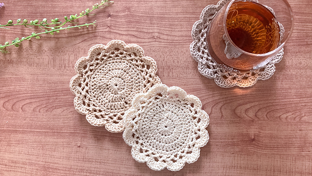 Scallop coaster
