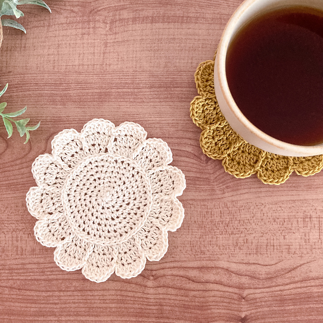 Cute & Simple flower coaster