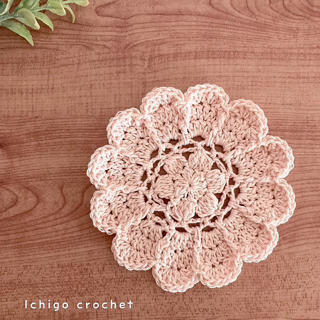 Floral coaster