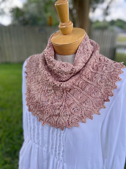 Calinda Cowl