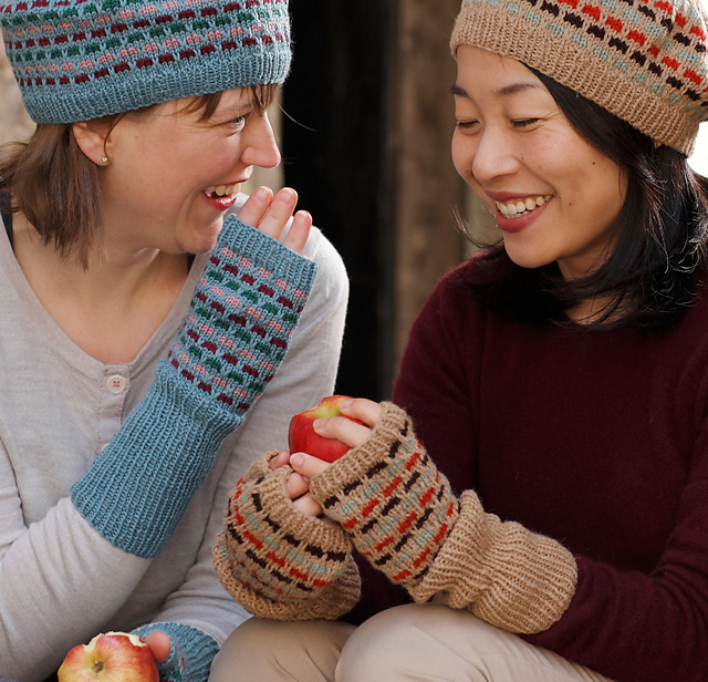 Underleaf Mitts