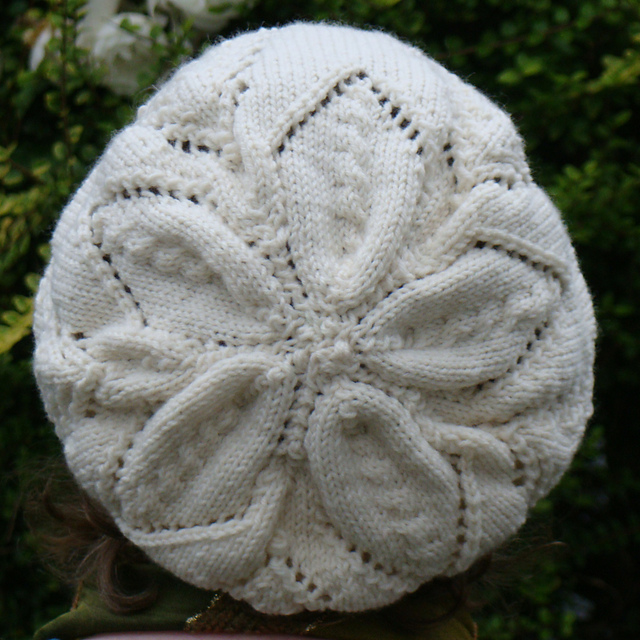 Christmas Snow Beret