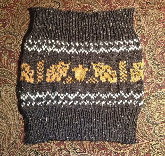 Countrywool's Acorn Cowl