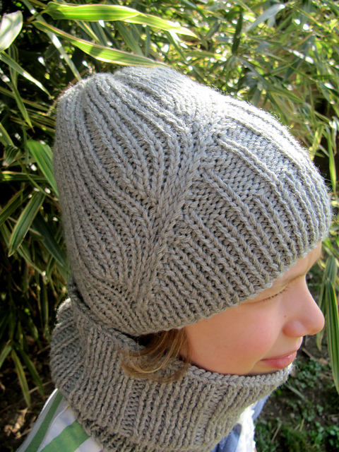 sinéhO, snood et bonnet biscornu, version soft